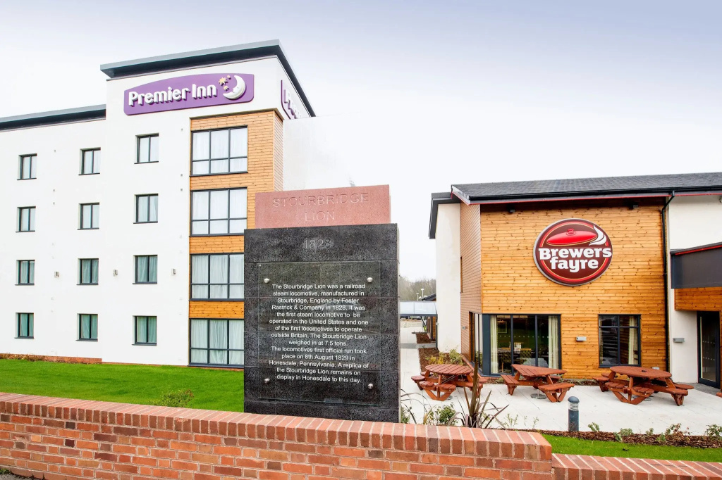 Premier Inn Stourbridge Town Centre - Général