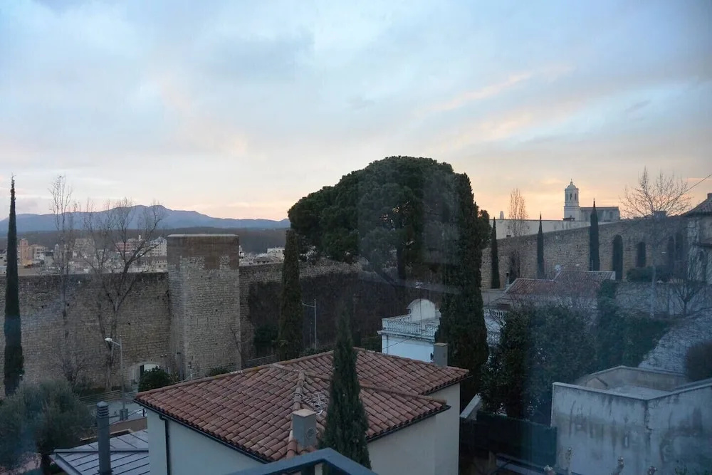 Flateli Apartamento Canigo