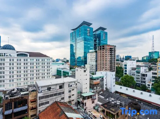Thien Vi Lancaster D1 Walk to City Center Pool/Gym