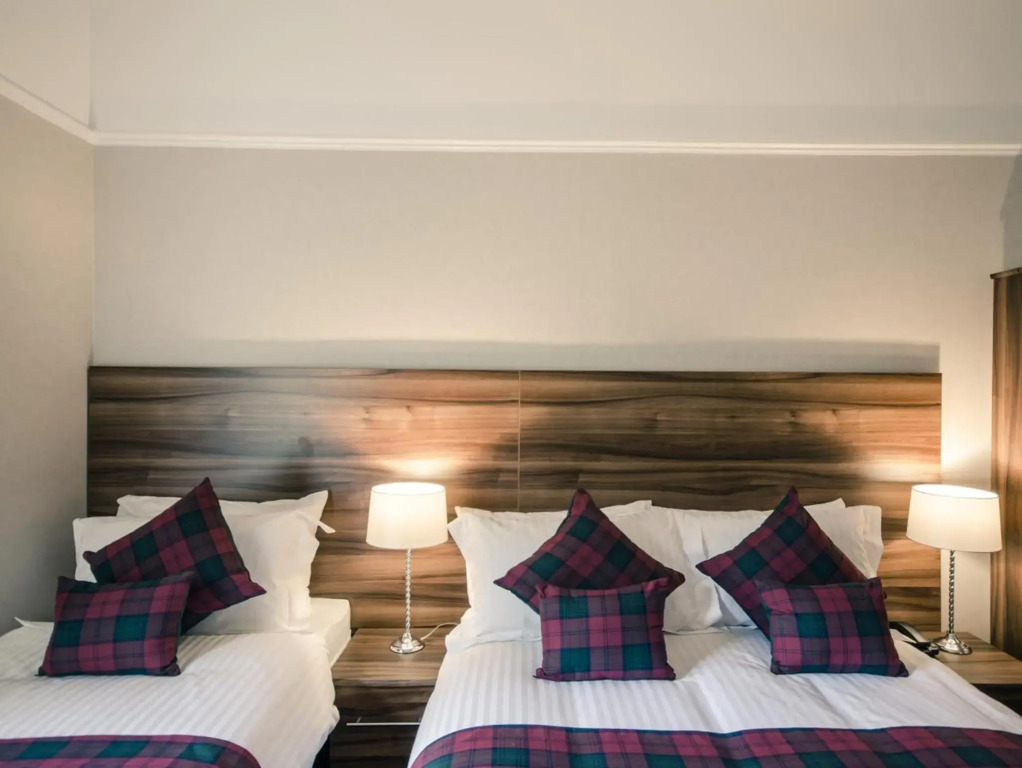 Royal West End Hotel by null