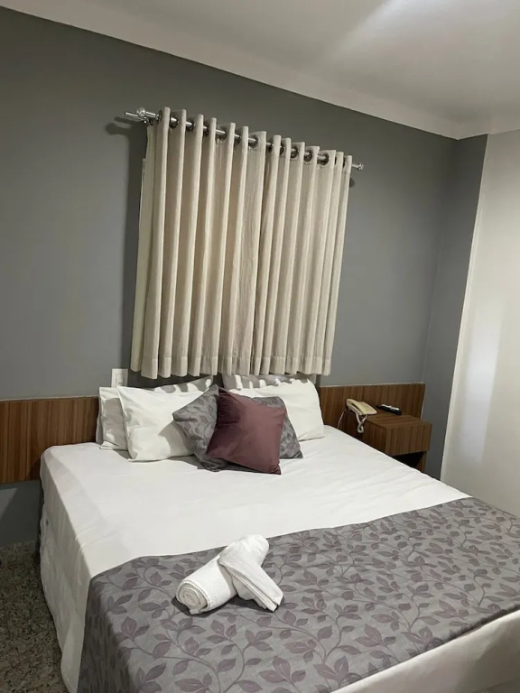 BOMBONATO HOTEL - Fácil Acesso ao Aeroporto e parque de Exposições ABCZ - Chambres