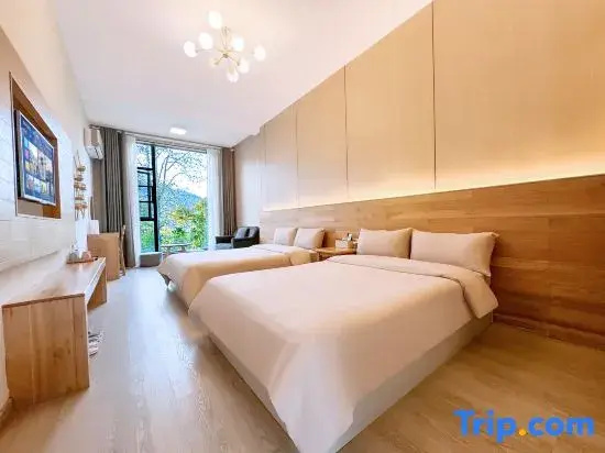 4 Bedrooms Standard room