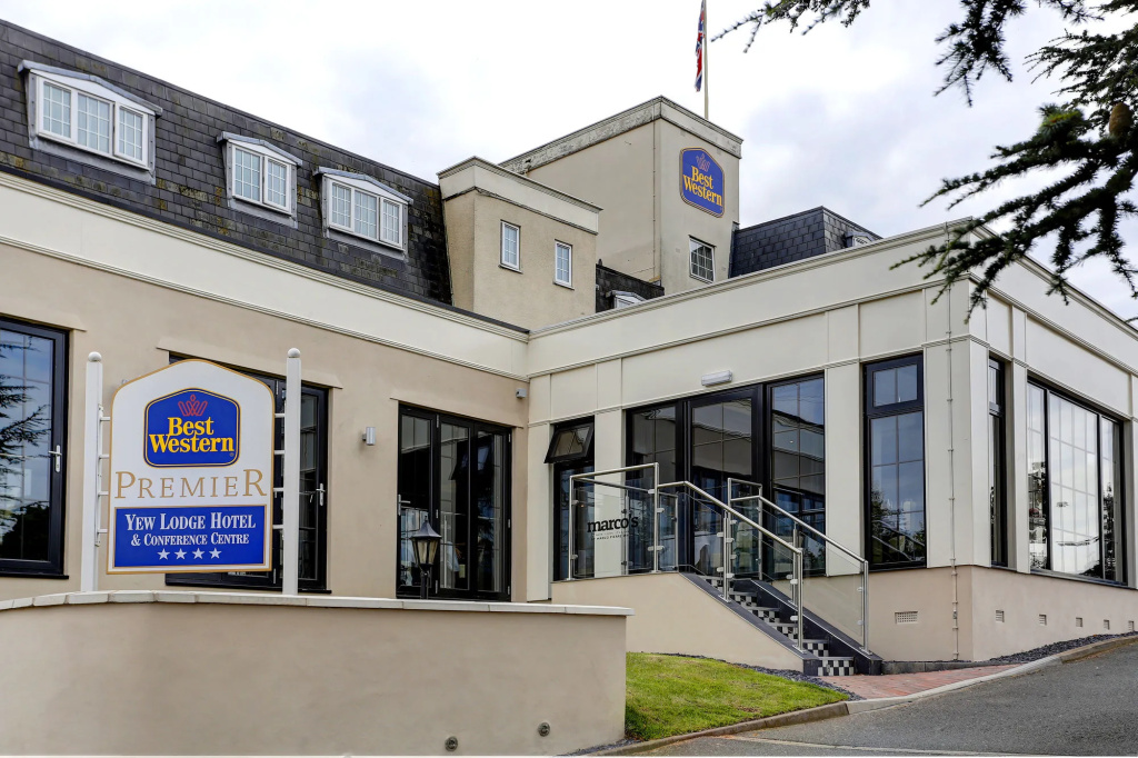 Crowne Plaza East Midlands Airport by IHG