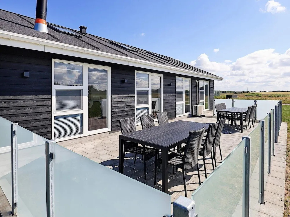 10 Person Holiday Home in Lokken