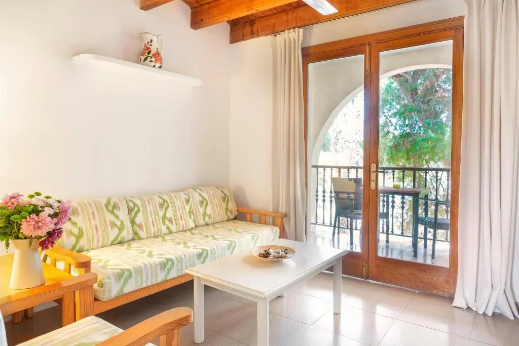 Es Baulo Petit Hotel - Chambres