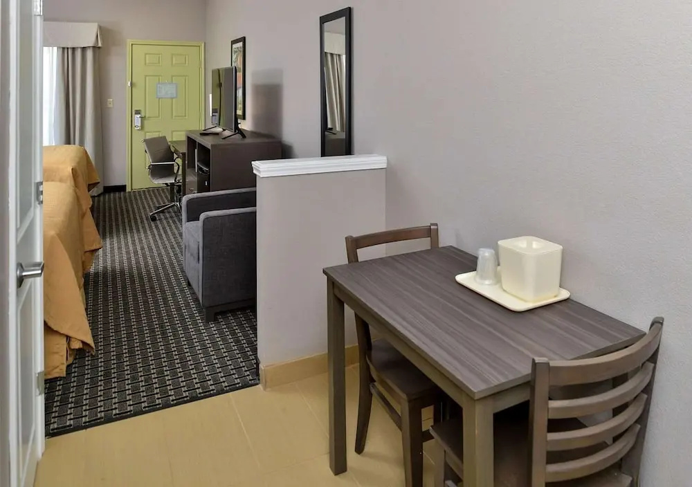 Scottish Inns & Suites - Chambres