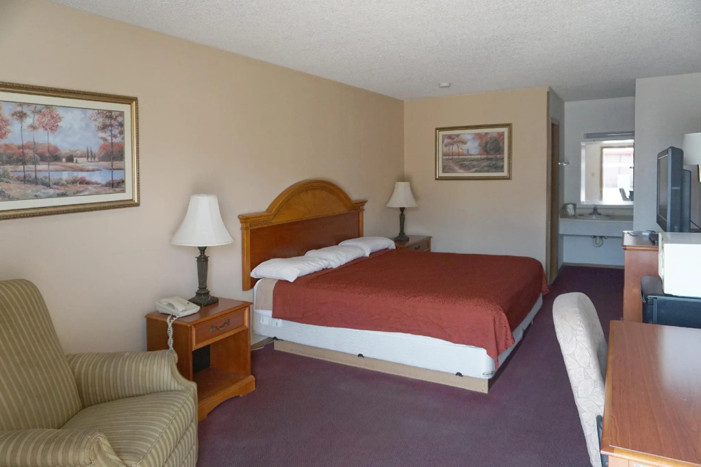 Standard Double room (full double bed)