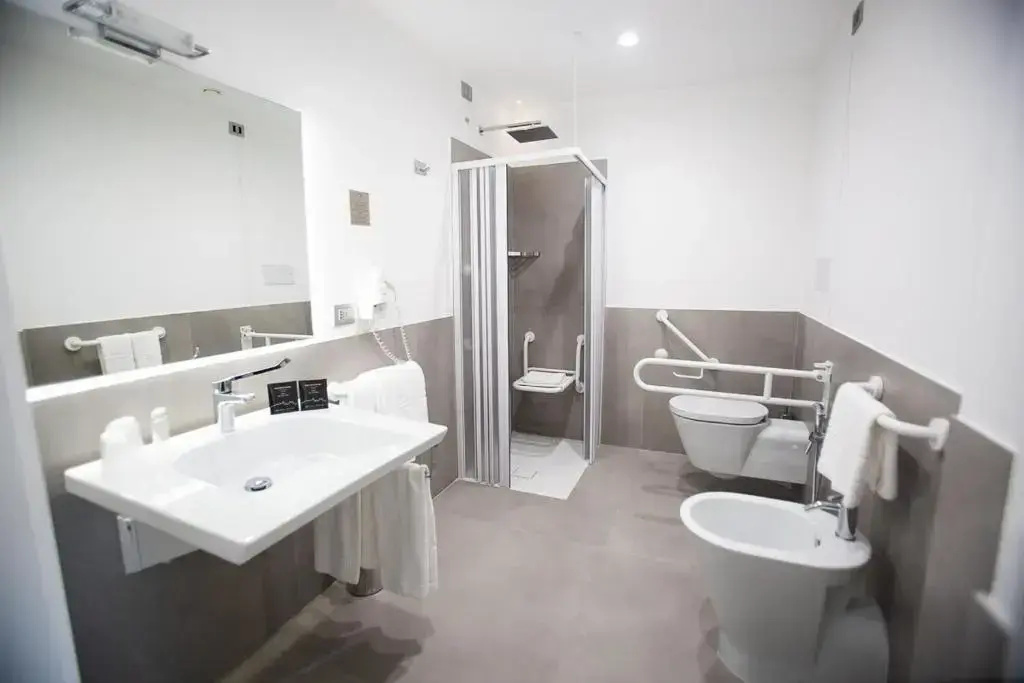 Accessible Double room with view (full double bed)