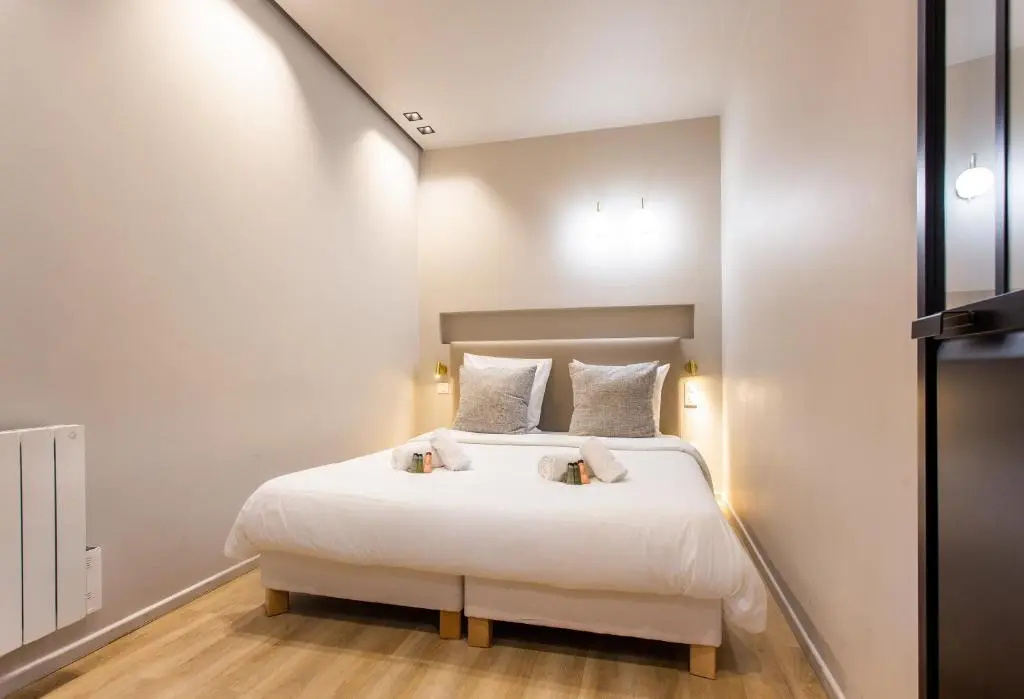 Deluxe Apartment