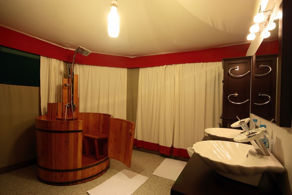 Canvas and Orchids Retreat - Chambres