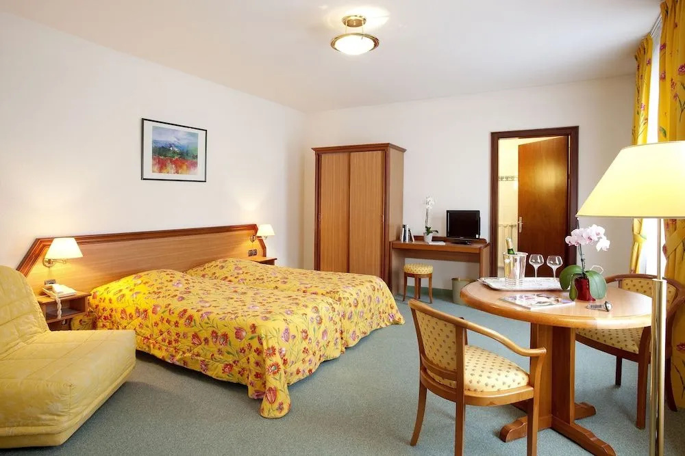 Hotel photo 3