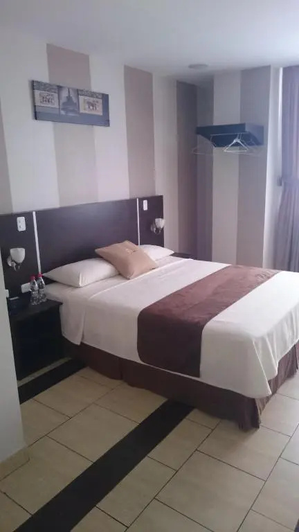 Hotel Golden Vista - Chambres