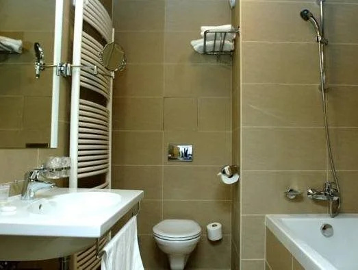 EA Chateau Hotel Sychrov - Général