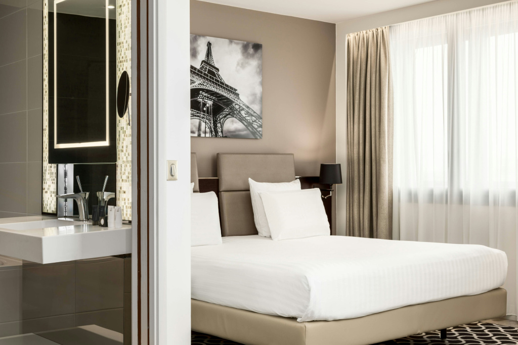 AC Porte Maillot Hotel — фото