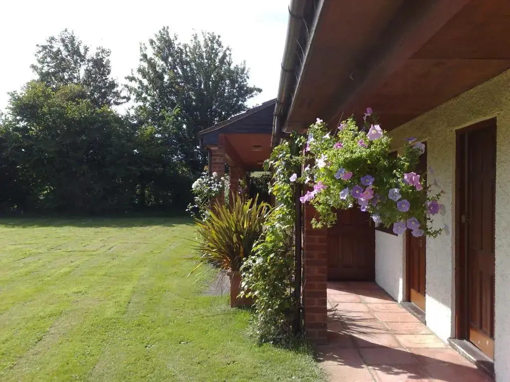 Apple Tree Hotel - Général
