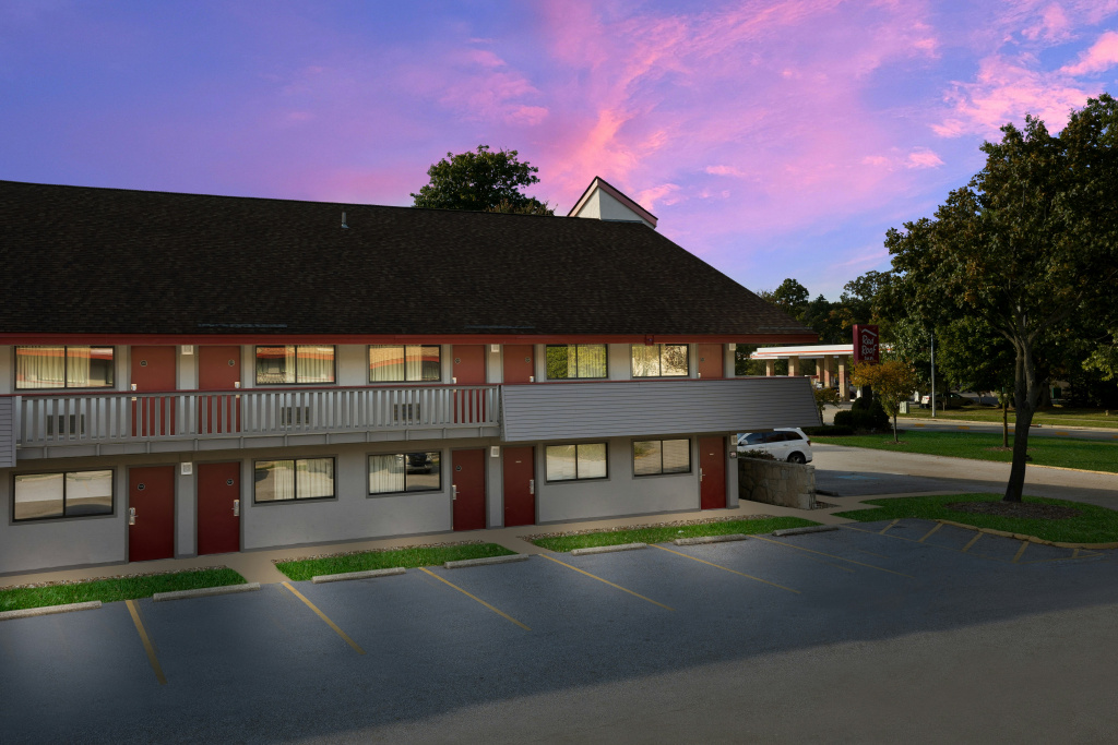 Red Roof Inn Cleveland - Westlake