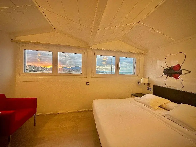 Standard Double room with view (full double bed)