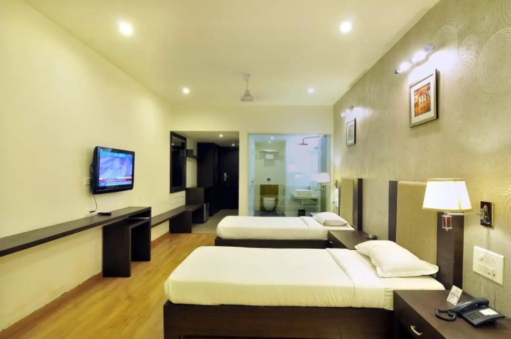 Hotel photo 11