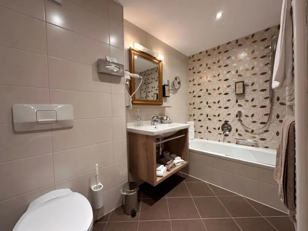 Junior Suite with balcony