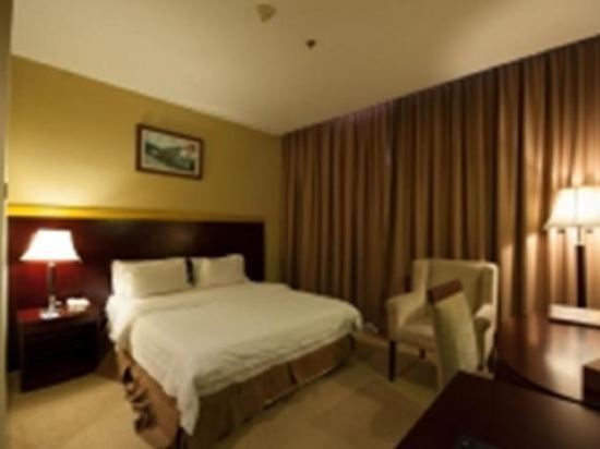 Gaya Centre Hotel