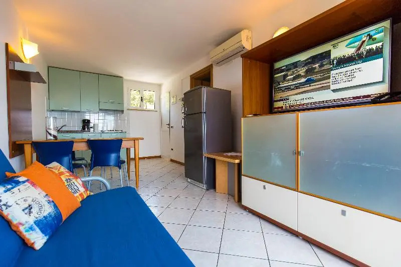 1 Bedroom Quadruple Apartment with balcony