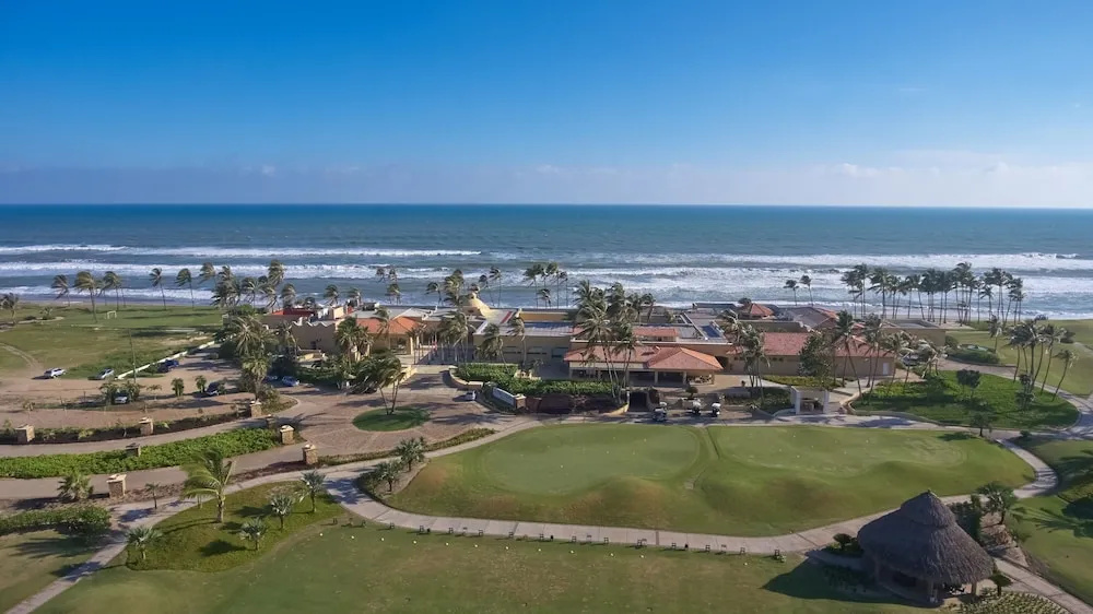 Beach & Waterfront