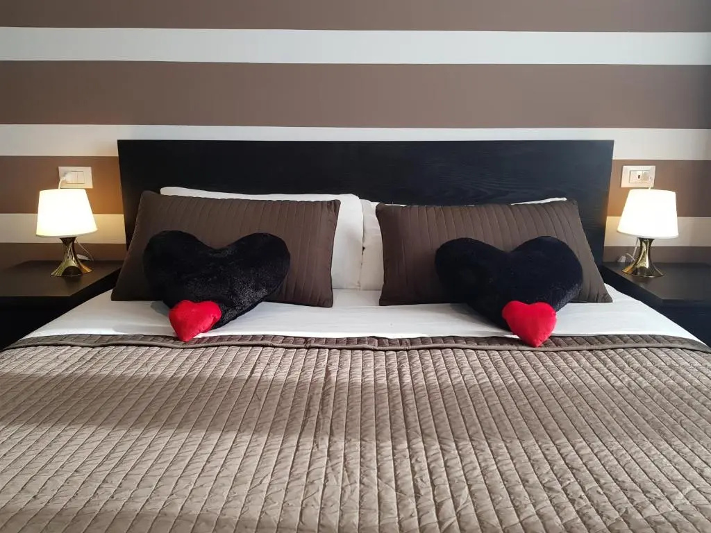 Double Studio (full double bed)