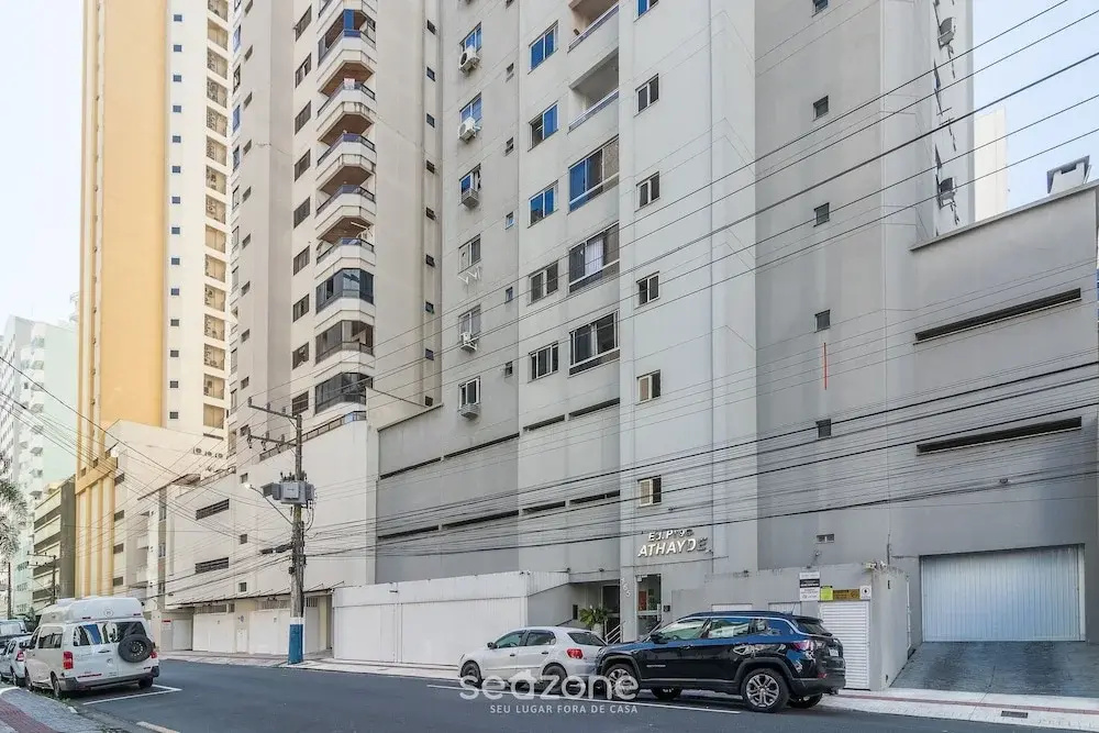 Apt in Downtown BC 350m From the Beach Pae1002