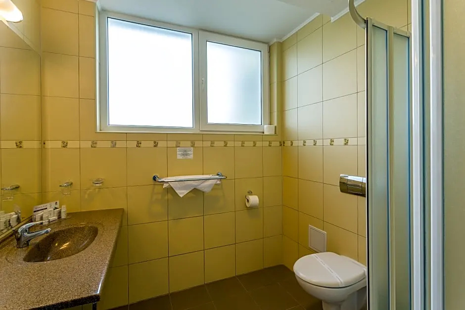 Standard room with city view