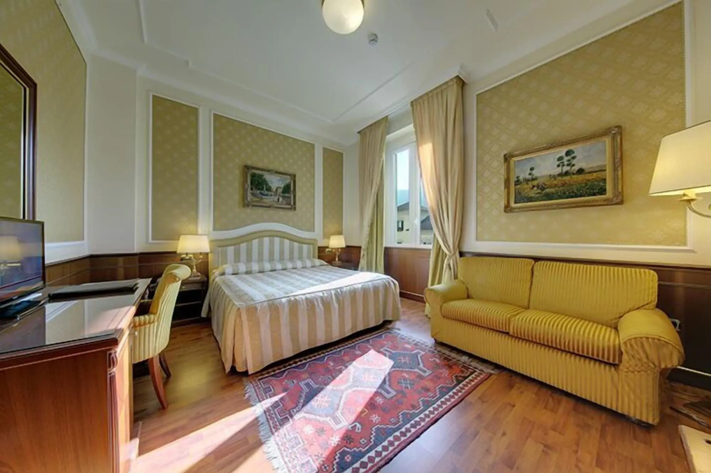 Hotel Simplon — 4