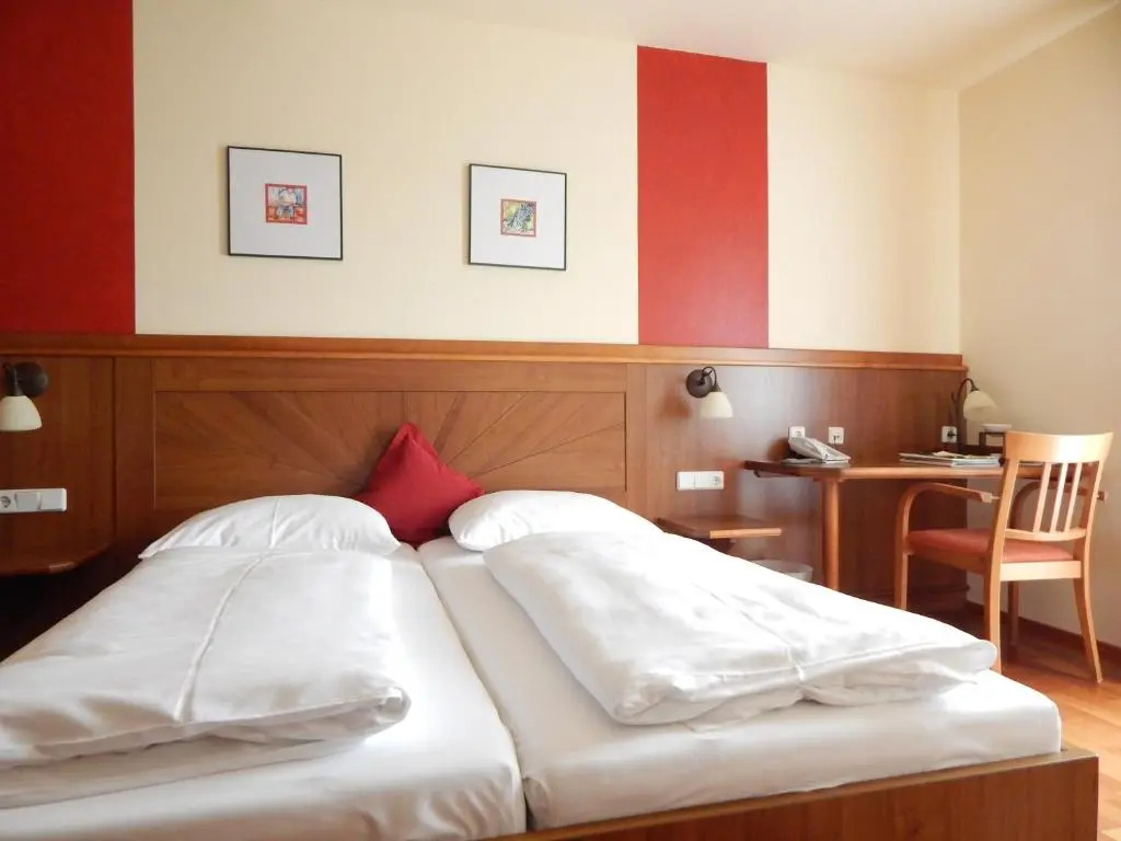 Hotel Neustifter - Chambres