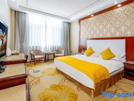 Business Double room (full double bed)