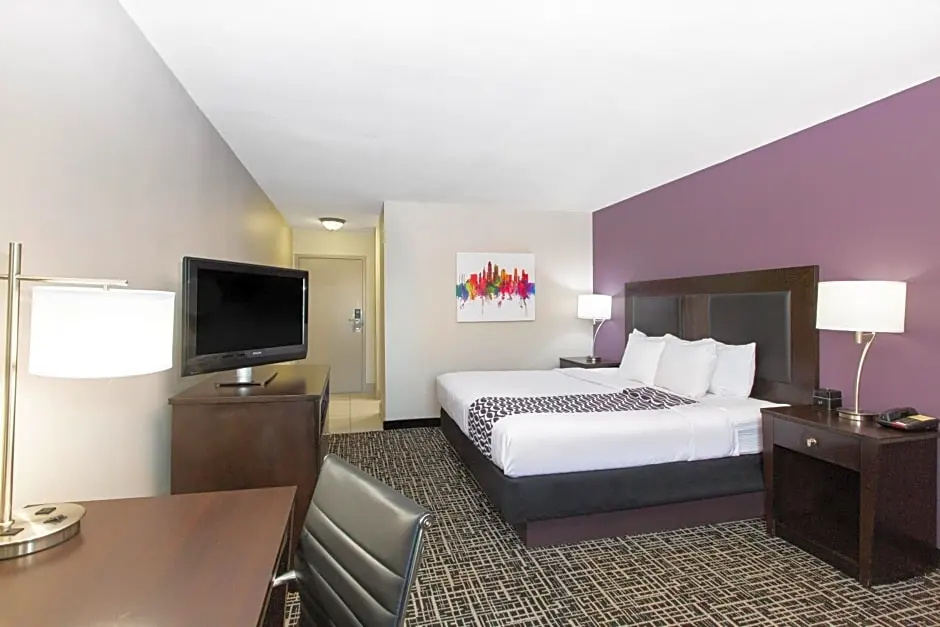 La Quinta Inn & Suites by Wyndham Blue Springs - Chambres
