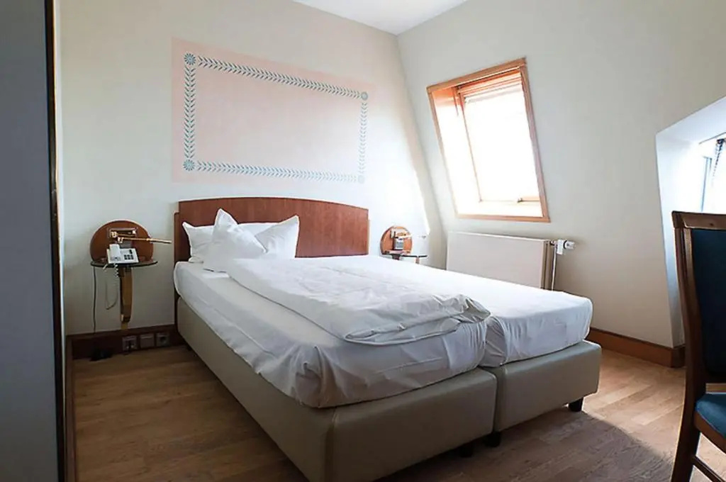 Hotel Am Blauen Wunder - Privathotel - Chambres