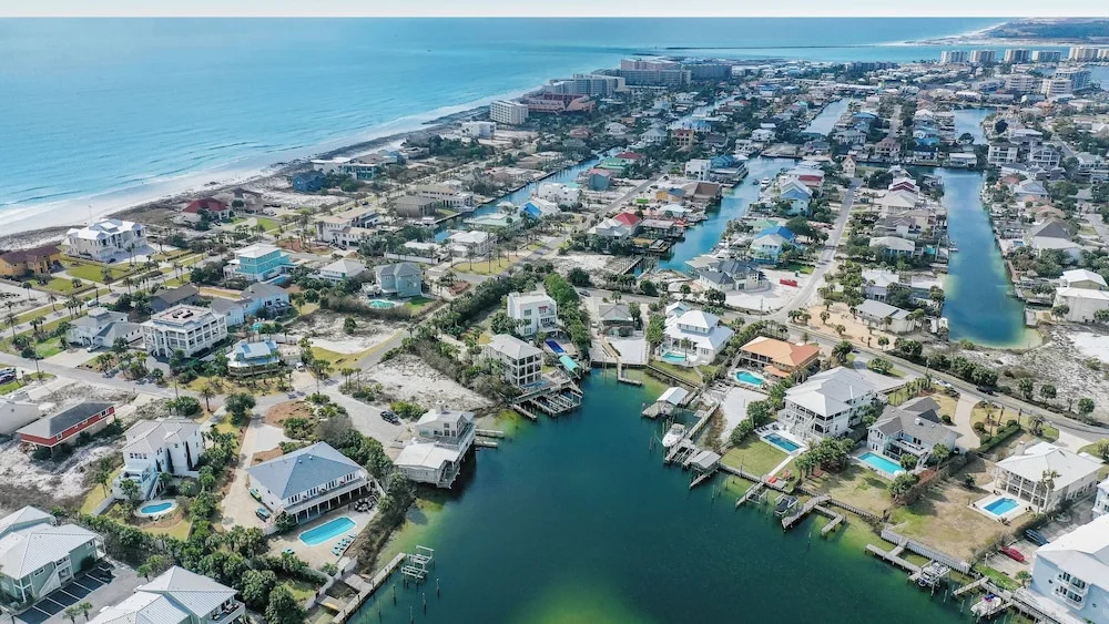 Harborside by Avantstay Expansive Destin Retreat