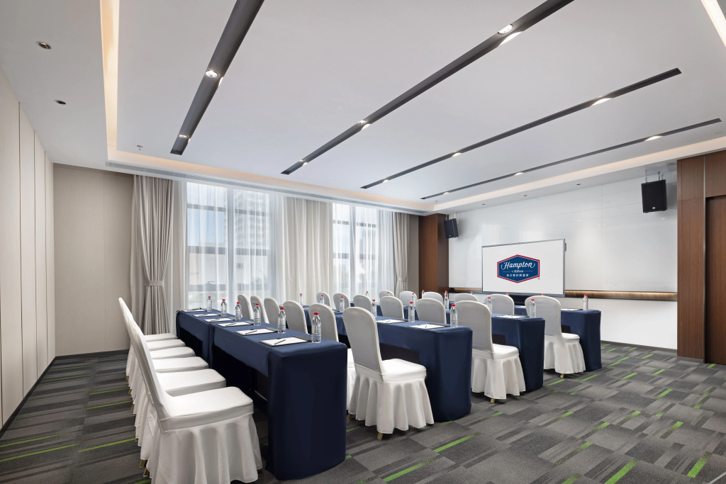 Hampton by Hilton Nantong Jianghai Avenue - фото 12