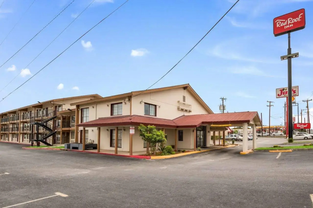 Motel 6 San Antonio, TX – I-35 North Corridor