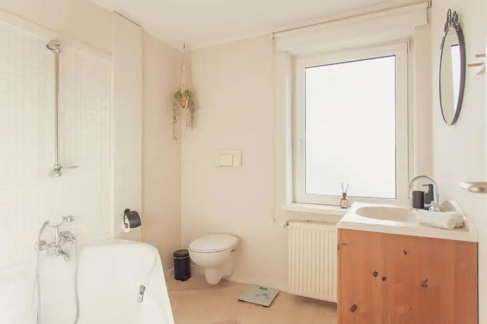 Authentic House With Playroom and Infrared Sauna - фото 8