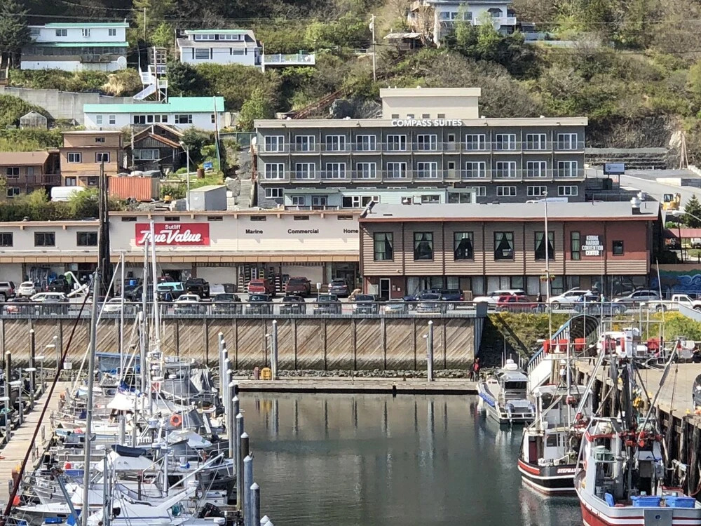 Kodiak Compass Suites