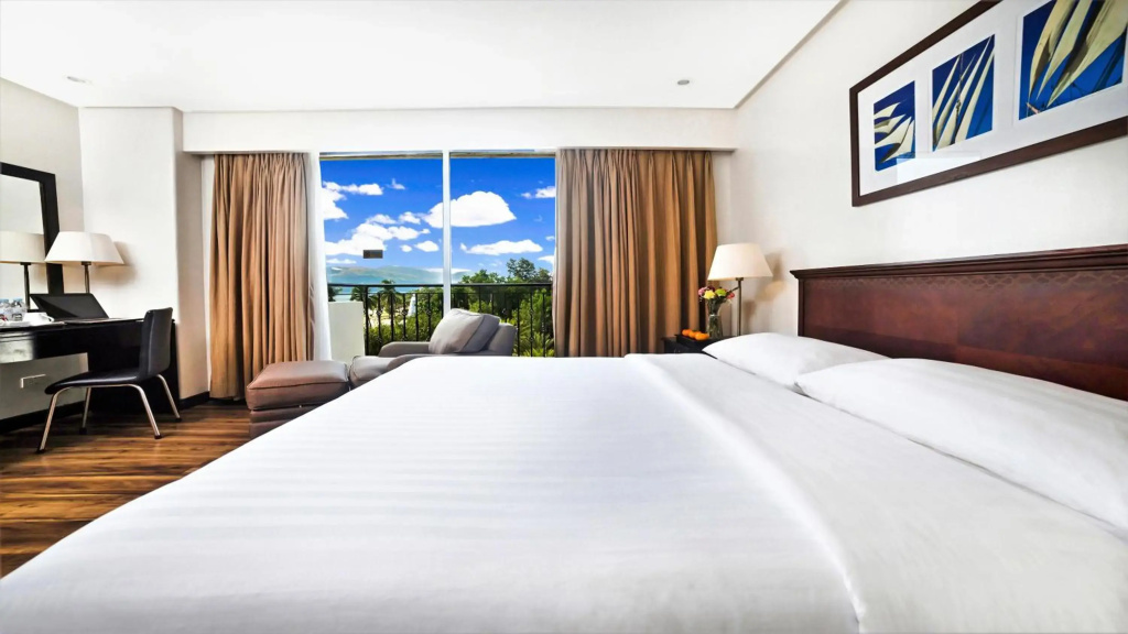 Court Meridian Hotel and Suites - Général