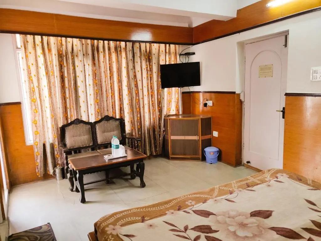 Standard Double room (full double bed)