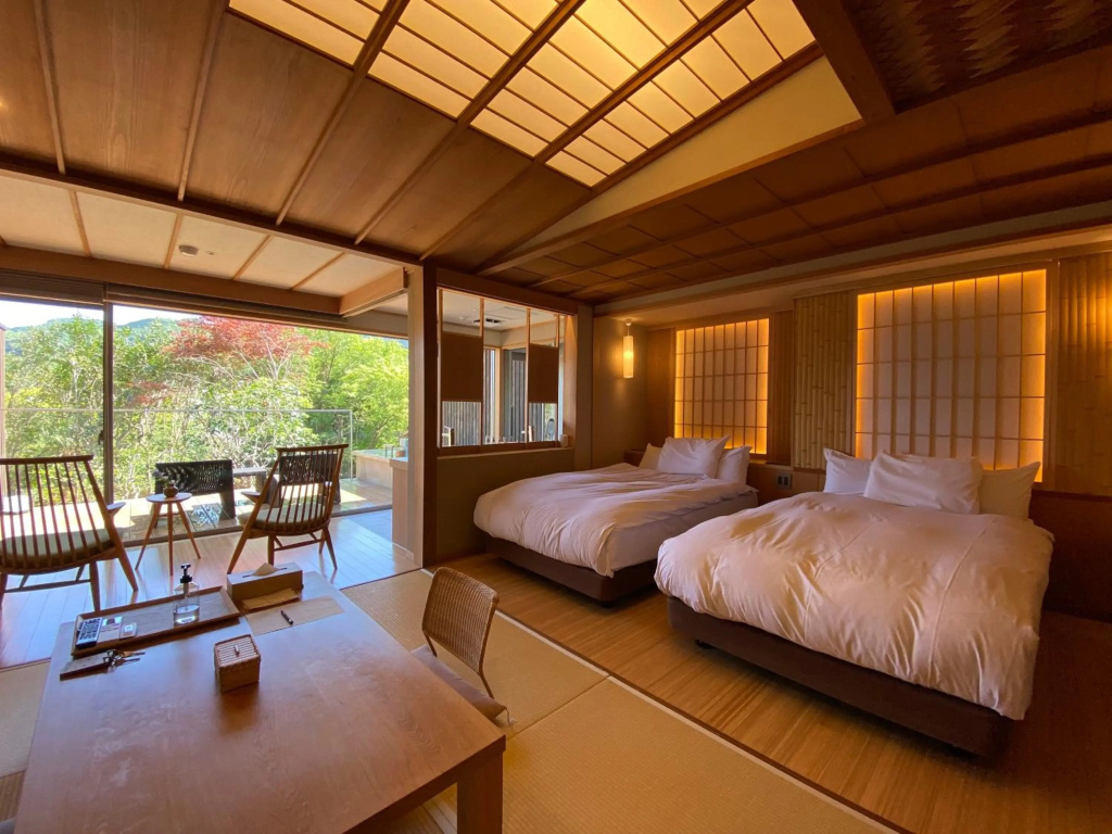 Yugawara Onsen Ashikari Ryokan — 3