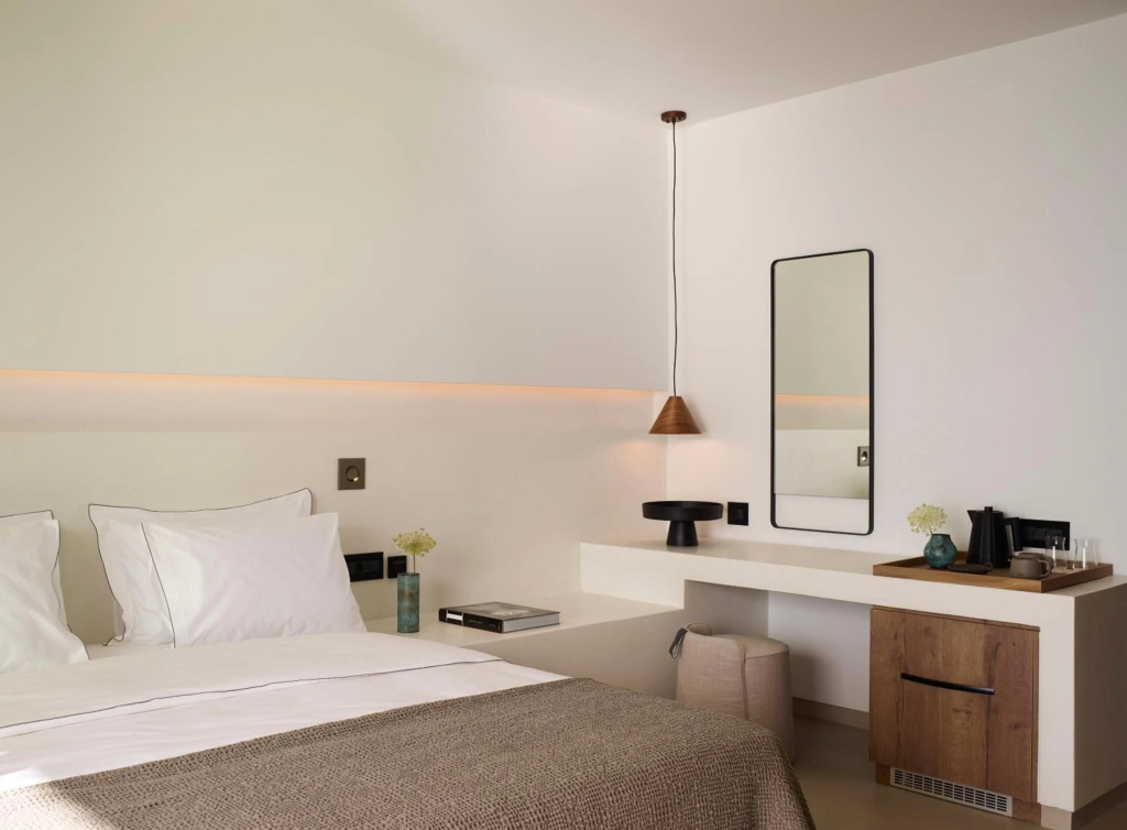 White Coast Pool Suites Small Luxury Hotels