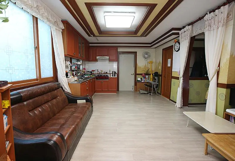 Standard Family room
