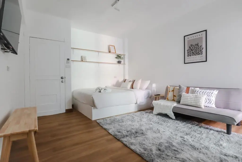 Standard Double room with garden view (full double bed)