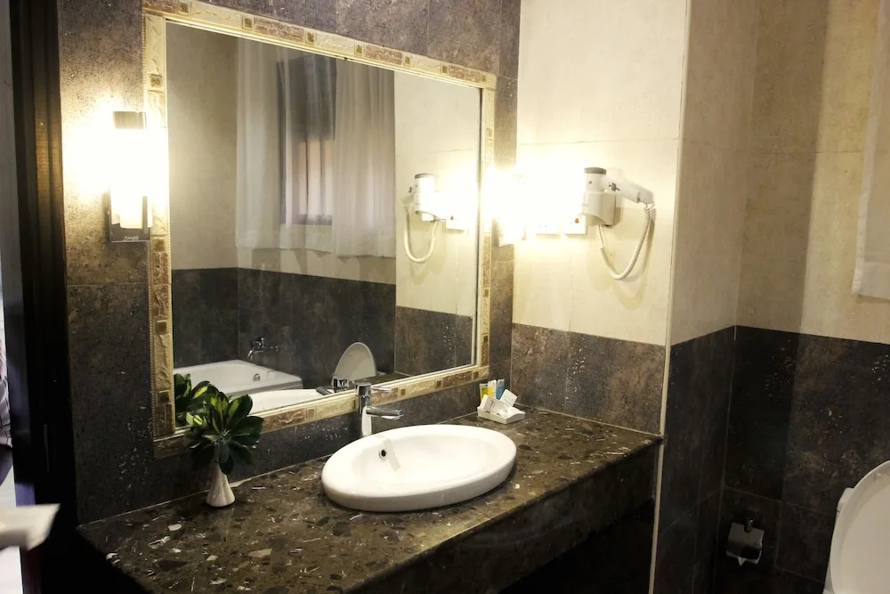 Royal Suites - Chambres