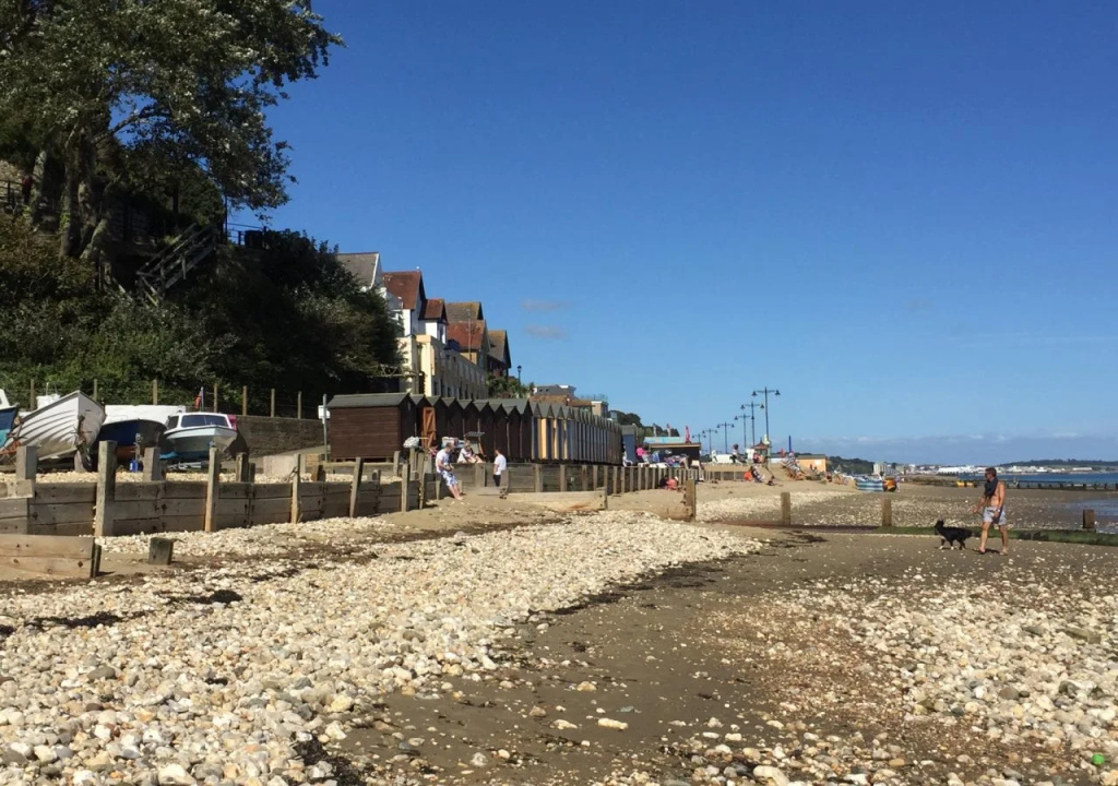 Beach & Waterfront