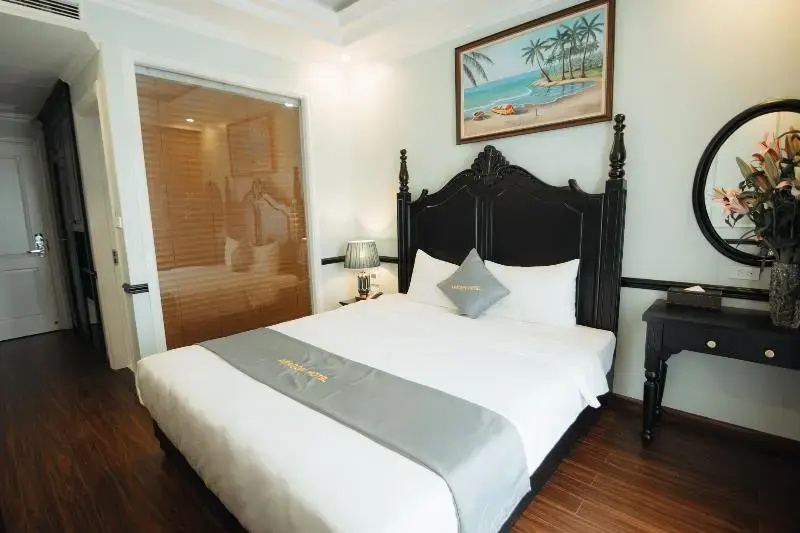 Standard Double room (full double bed)