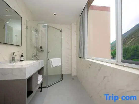 Maoxian International Hotel - Chambres