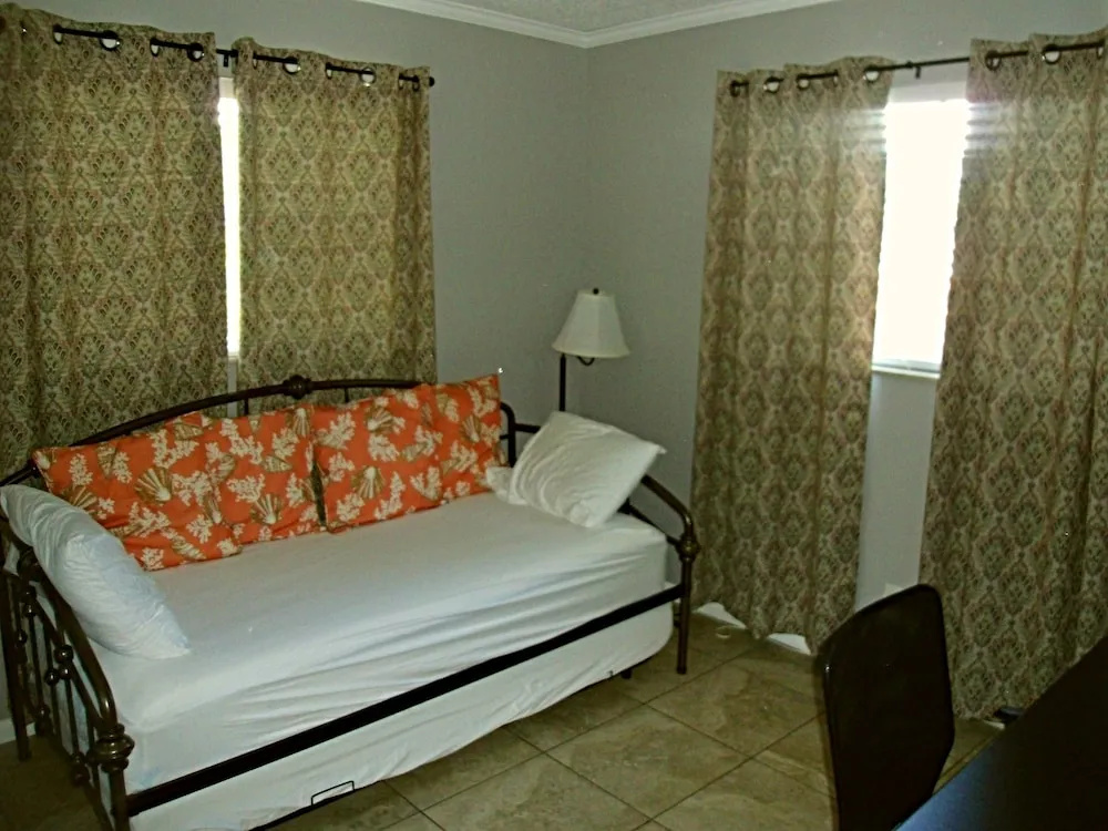 The Tropical Oasis Condos - Général